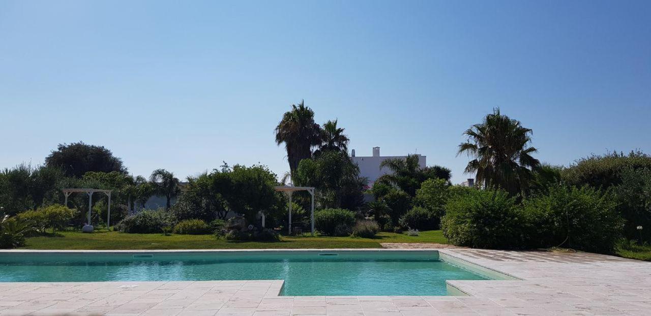 托雷桑塔萨宾娜Masseria Boezio Ostuni住宿加早餐旅馆 外观 照片